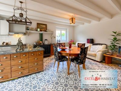 Maison en pierre - 90 m² - 5 pièces