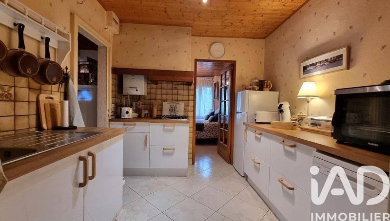 Maison - 94 m² - 5 pièces