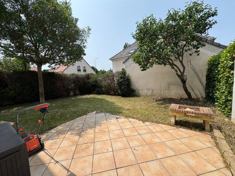 Maison - 86 m² - 5 pièces