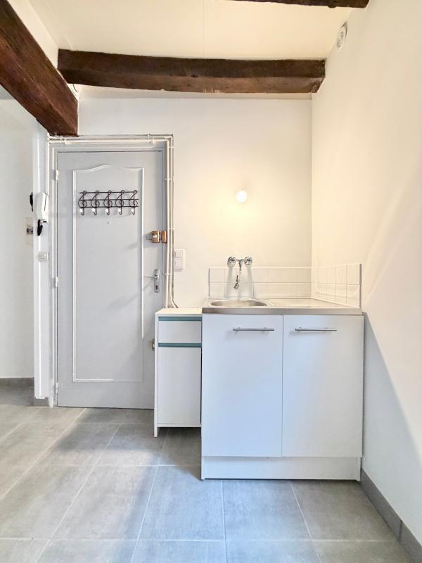 Studio - 19 m² - 1 pièce