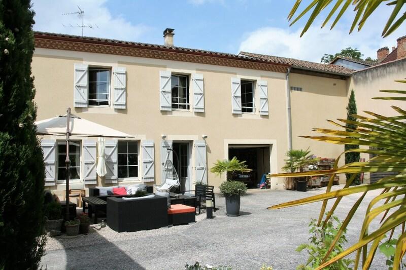 Maison - 161 m² - 6 pièces