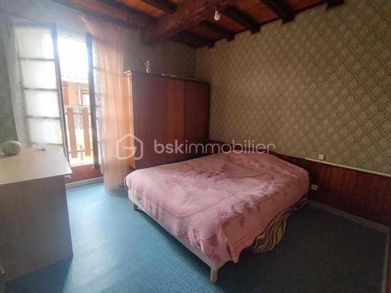 Maison de village - 300 m² - 11 pièces