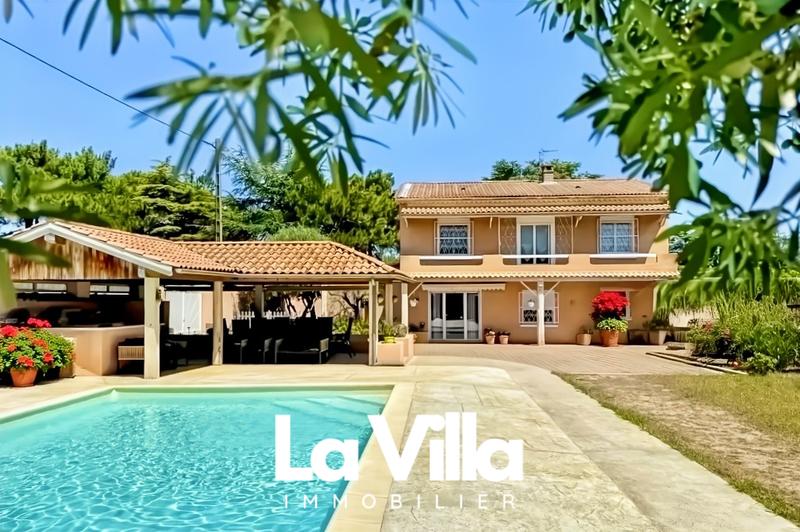 Villa - 171 m² - 6 pièces