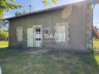 Maison - 80 m² - 4 pièces