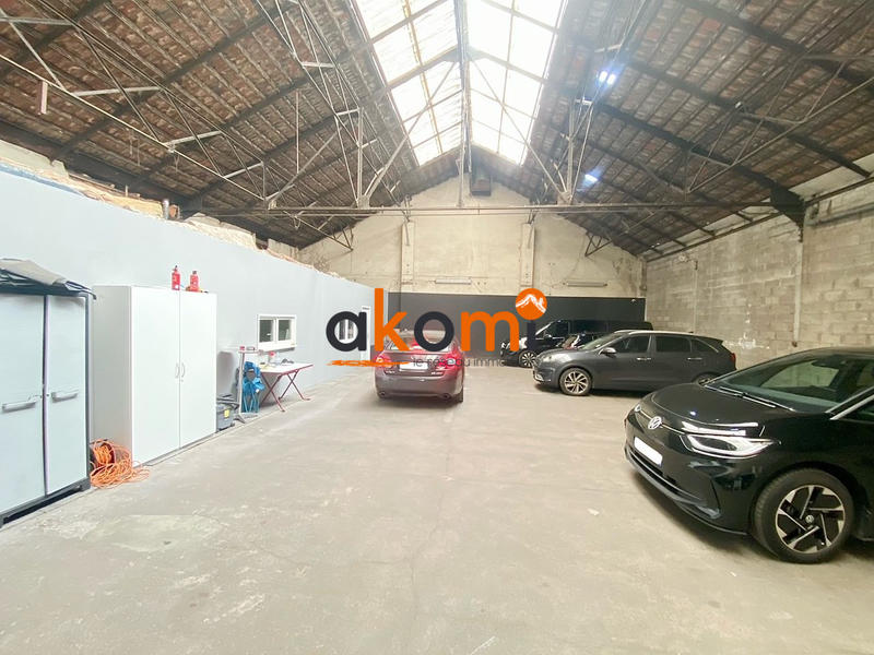 Entrepôt - 315 m²
