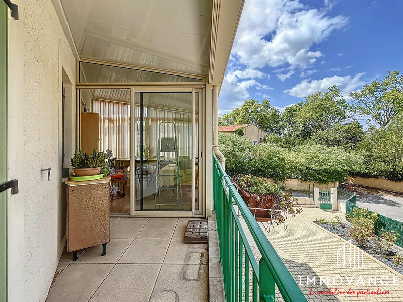 Villa - 200 m² - 6 pièces