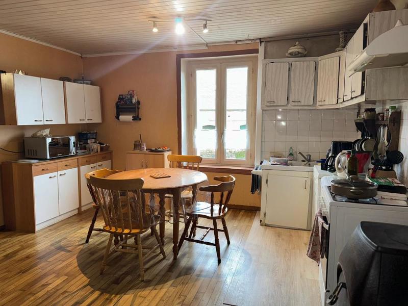 Maison - 102 m² - 4 pièces