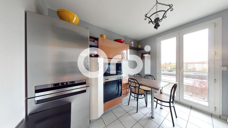 Appartement - 111 m² - 3 pièces