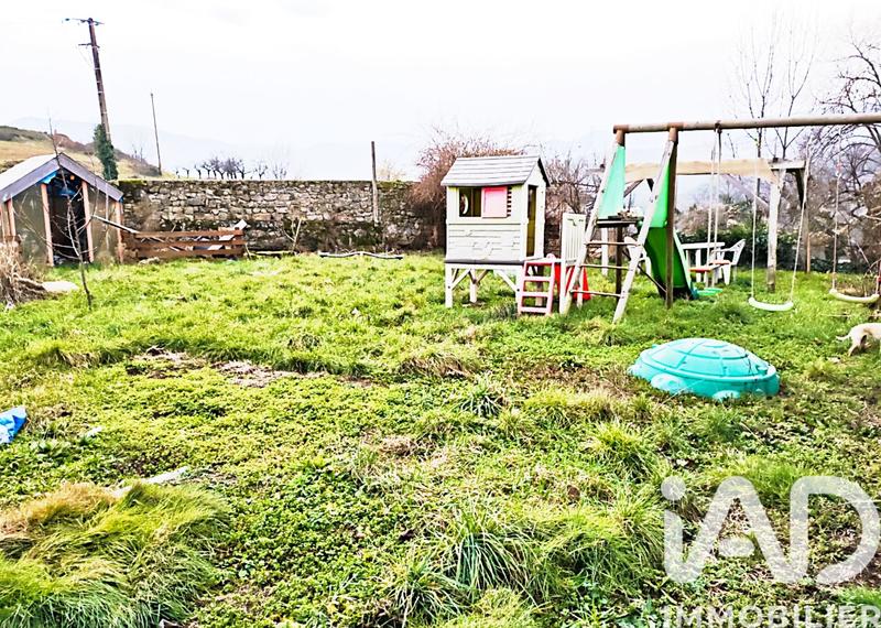 Maison - 120 m² - 6 pièces