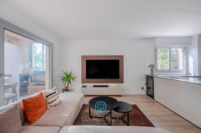 Appartement - 70 m² - 3 pièces