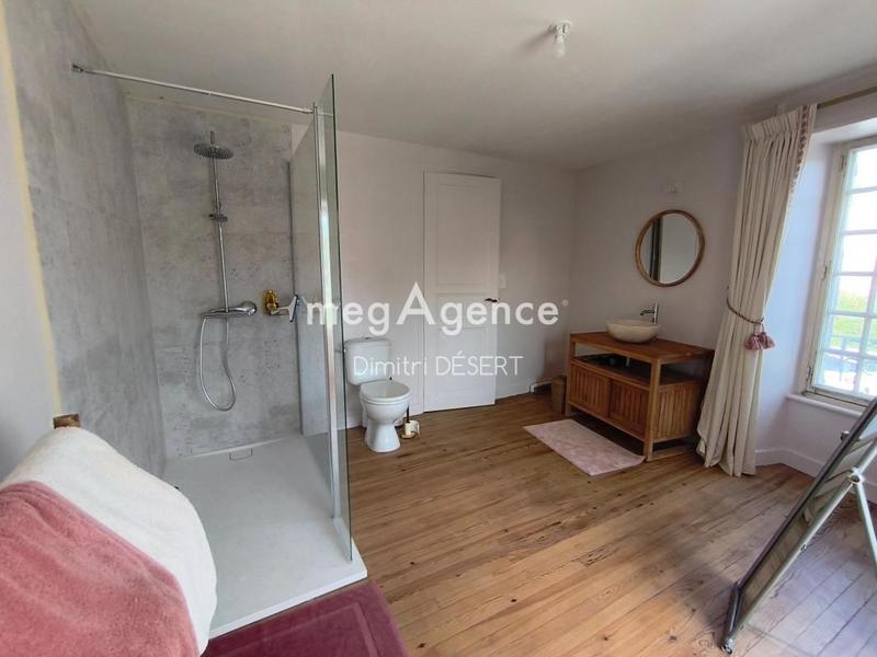 Maison - 231 m² - 10 pièces