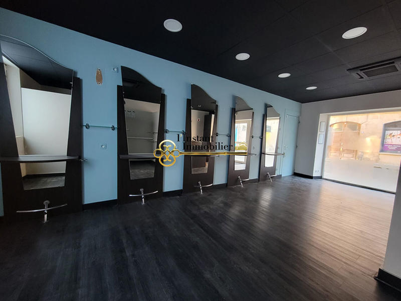 Local d'activités - 55 m²