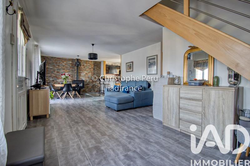 Maison - 92 m² - 5 pièces