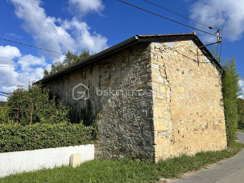 Maison en pierre - 280 m² - 9 pièces