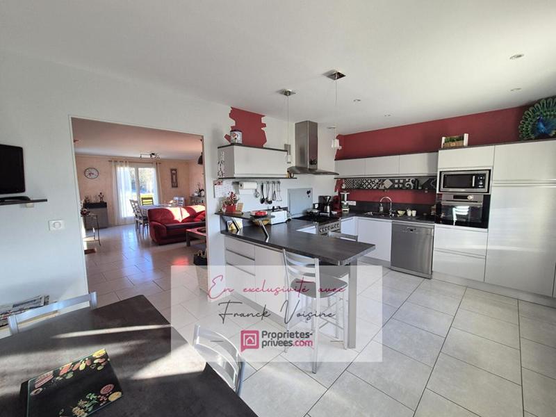 Maison - 109 m² - 7 pièces