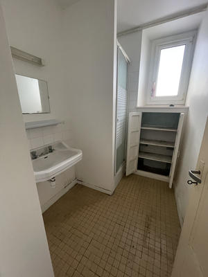 Appartement - 60 m² - 4 pièces