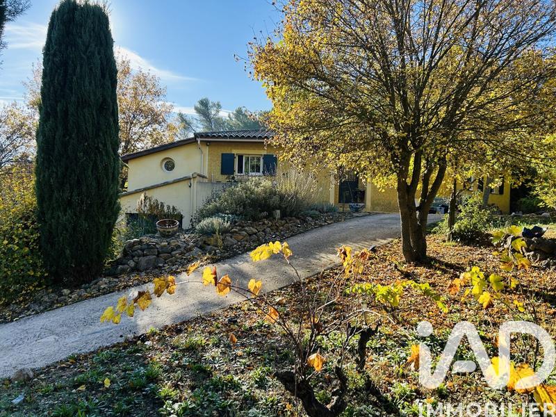 Maison - 160 m² - 7 pièces