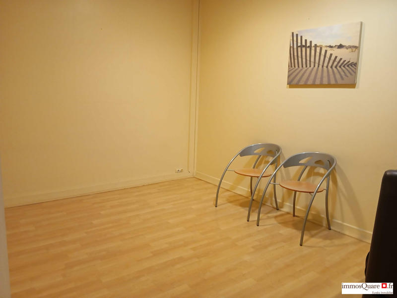 Bureau - 70 m² - 3 pièces