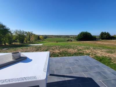 Maison - 92 m² - 4 pièces