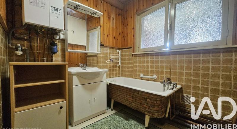 Maison - 88 m² - 5 pièces