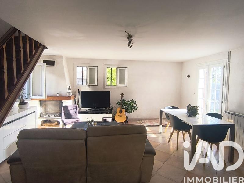 Maison - 92 m² - 4 pièces