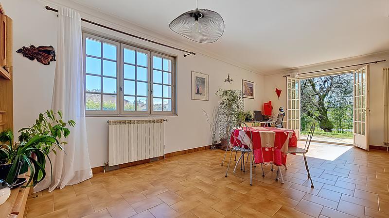 Maison - 168 m² - 6 pièces