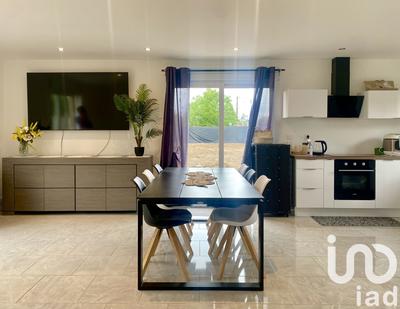 Maison - 88 m² - 4 pièces