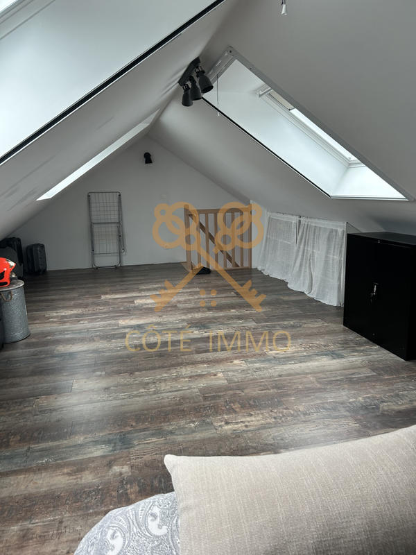 Maison - 85 m² - 4 pièces