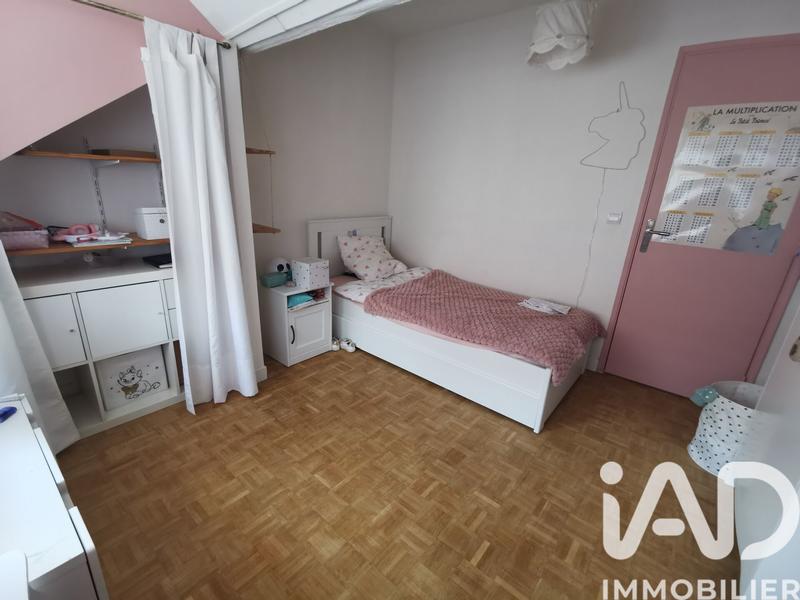 Maison - 94 m² - 5 pièces