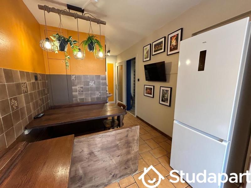 Chambre - 15 m² - 1 pièce