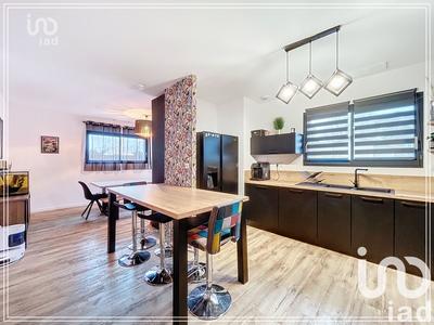 Maison - 137 m² - 10 pièces