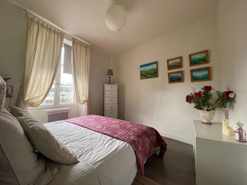 Immeuble - 230 m² - 8 pièces