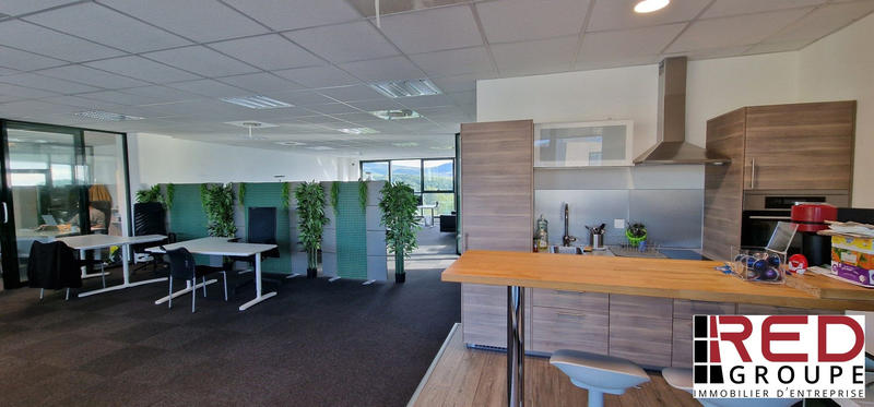 Bureau - 213 m²