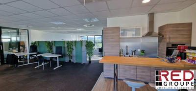 Bureau - 213 m²