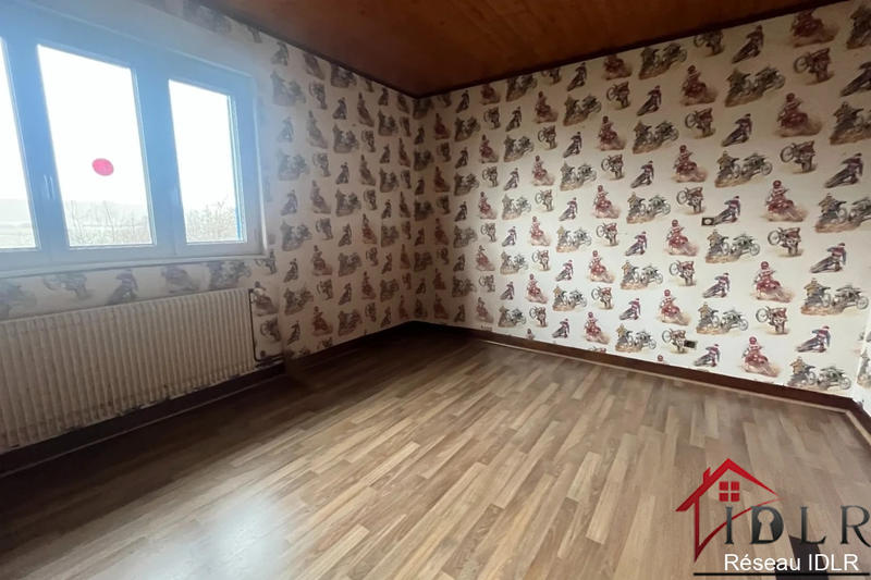 Propriété - 210 m² - 8 pièces