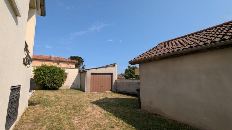 Maison - 151 m² - 6 pièces