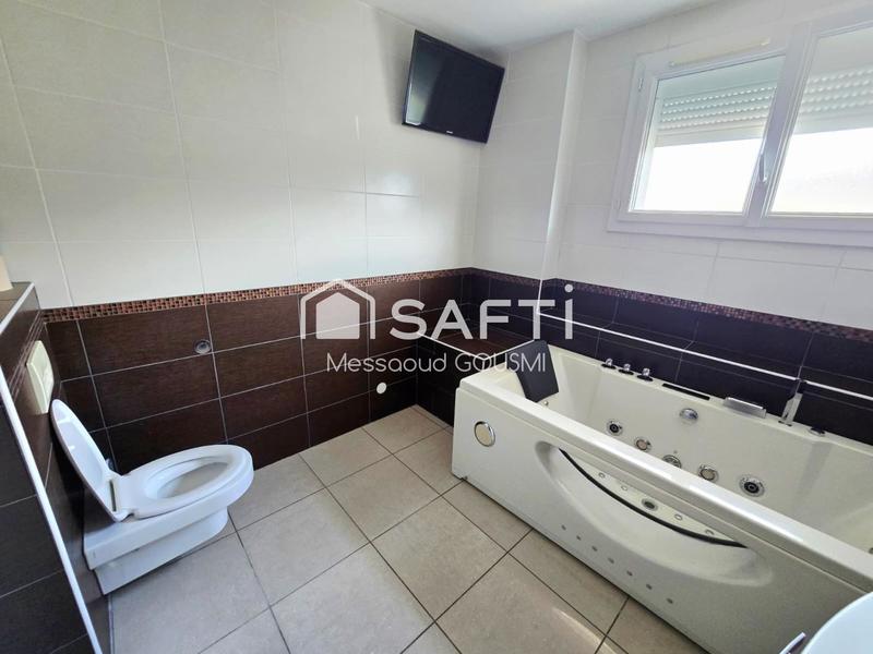 Villa - 168 m² - 5 pièces