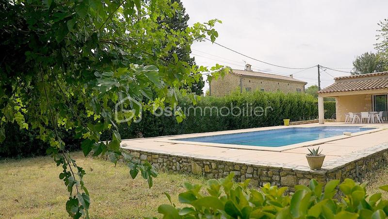 Villa - 229 m² - 7 pièces