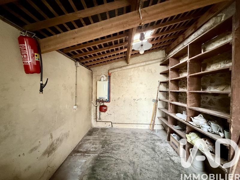 Maison - 180 m² - 9 pièces