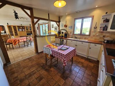 Maison - 130 m² - 5 pièces