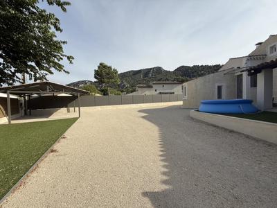 Maison - 150 m² - 7 pièces