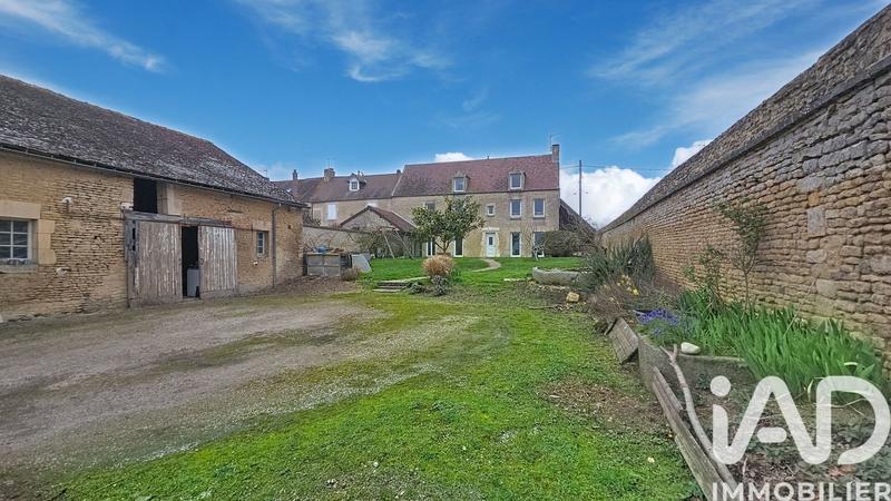 Maison - 182 m² - 6 pièces