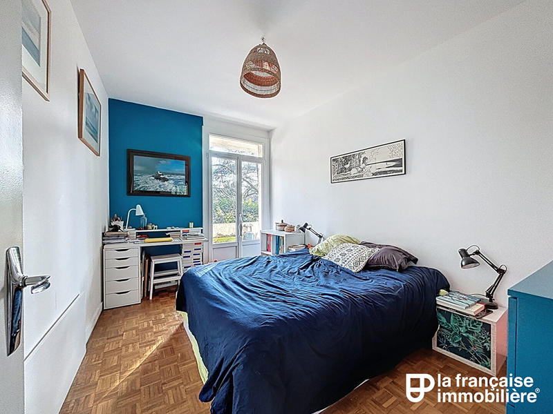 Appartement - 128 m² - 5 pièces