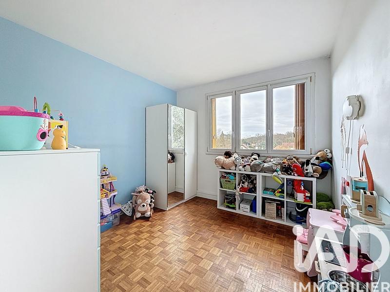 Appartement - 77 m² - 4 pièces