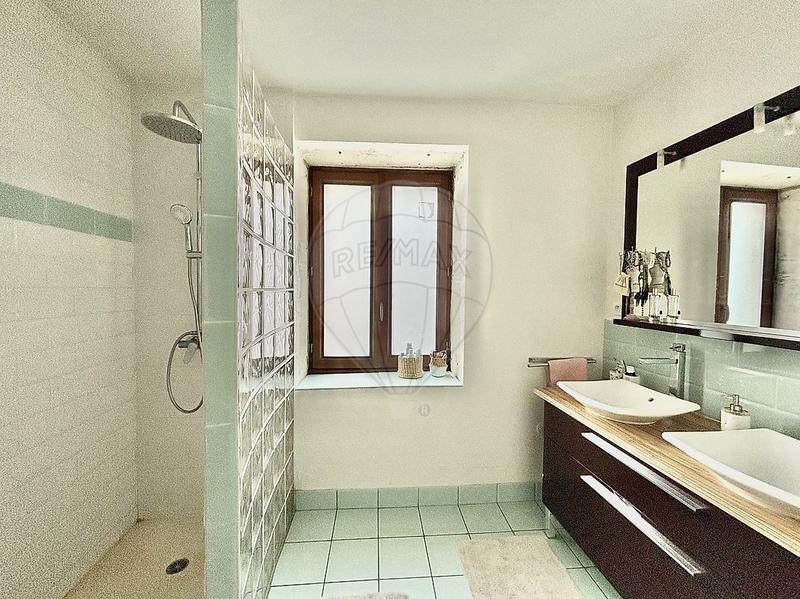 Maison de village - 144 m² - 4 pièces