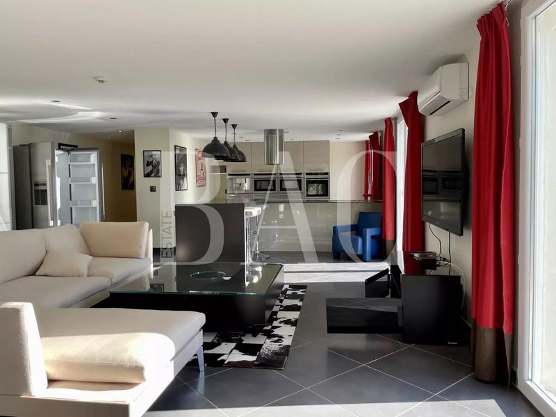 Villa - 430 m² - 12 pièces
