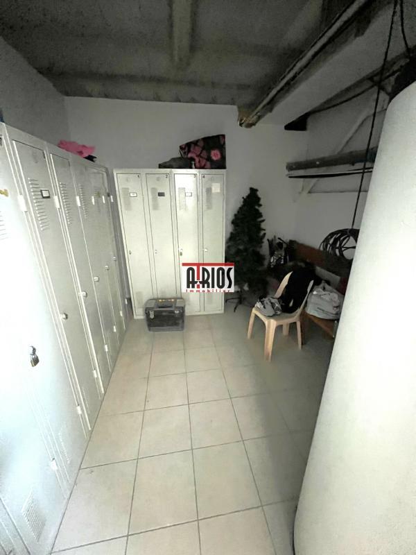 Local d'activité / Entrepôt - 567 m²