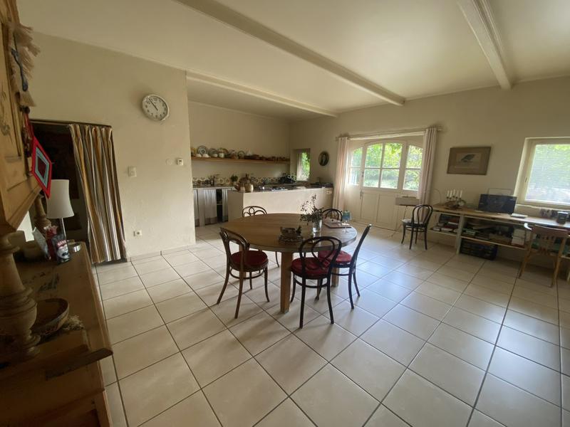 Maison - 145 m² - 3 pièces