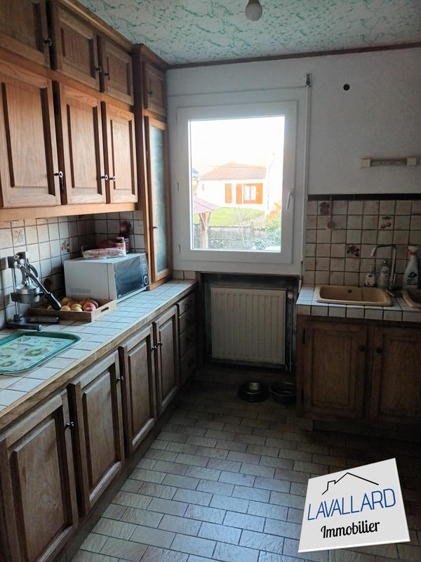 Maison - 94 m² - 4 pièces