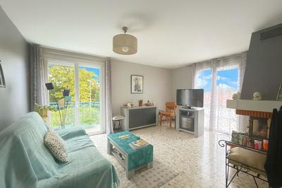 Appartement - 127 m² - 6 pièces